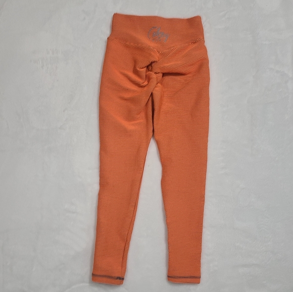Cakey Bums Pants - Ribbed Workout Leggings